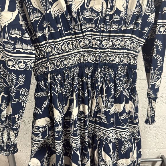 Blue and White Patterned Dress BEYOND By Vera Size Medium - NWOT - Picture 3 of 4